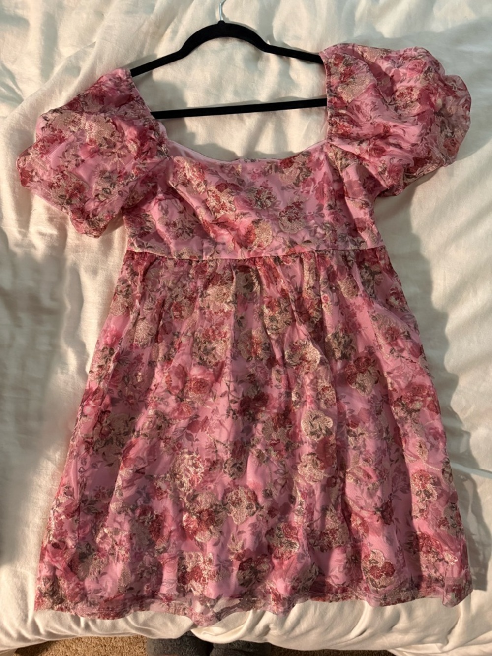 Francesca's Collections Pink Floral Puff-Sleeve Dress